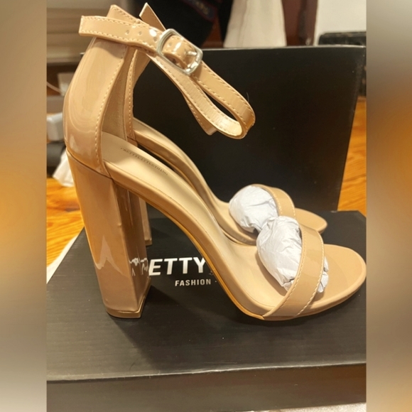 Nude block heeled sandals size 6 - Picture 3 of 3